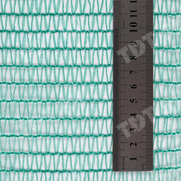 Фасадная сетка защитная, зеленая, 35 г/м², 4*100 м, затенение 35-40%