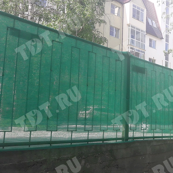 Фасадная сетка защитная, зеленая, 35 г/м², 4*100 м, затенение 35-40%