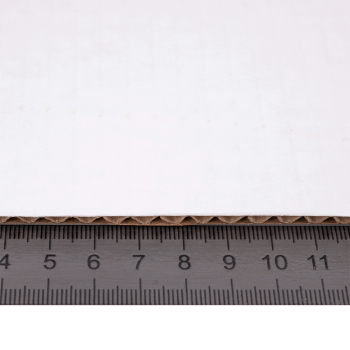 Гофрокартон Т23, бело-бурый, 1200*2100 мм